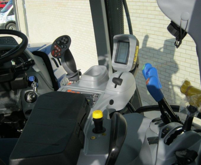 Ex-hire T6.145 Tractor Penrith