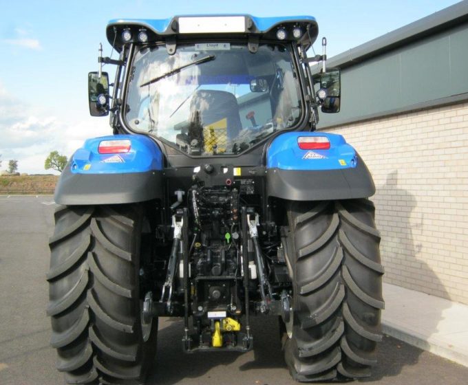 Ex-hire T6.180 Tractor Penrith