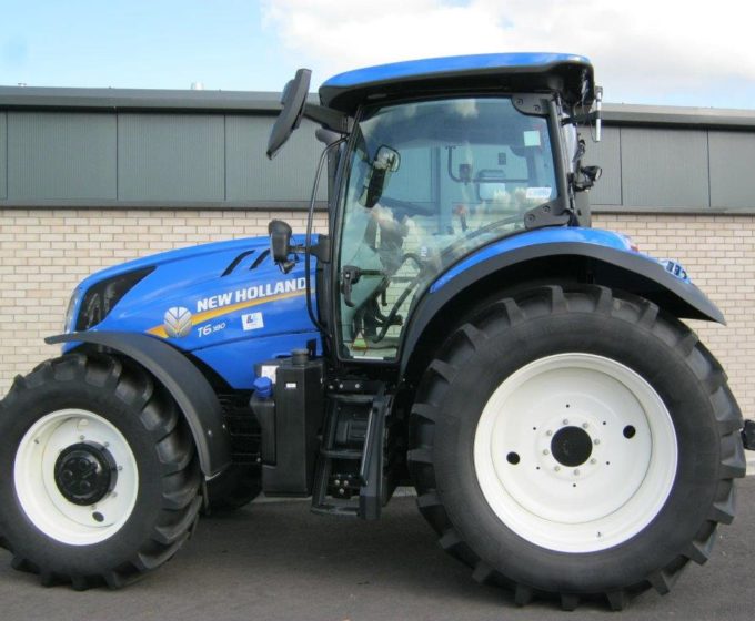 Ex-hire T6.180 Tractor Penrith