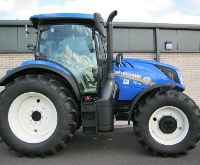 Ex-hire T6.180 Tractor Penrith