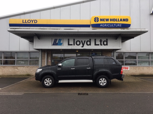 14 14 Toyota Hilux - £14495