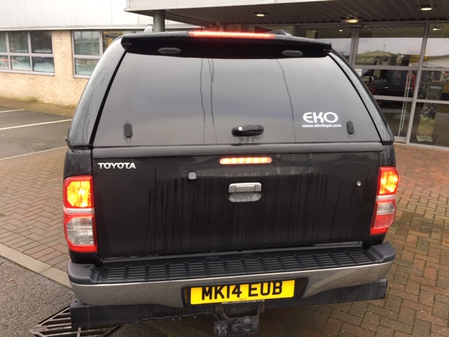 14 14 Toyota Hilux - £14495